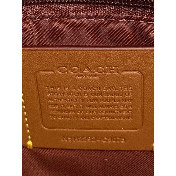 Coach Jacquard Dalton 31 Shoulder Bag Handbag Purse Coach Badge Brass/Wine Multi - Picture 10 of 13